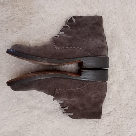 Baldwin Esquival Limited edition handmade Italian leather suede boots - Picture 5 of 9